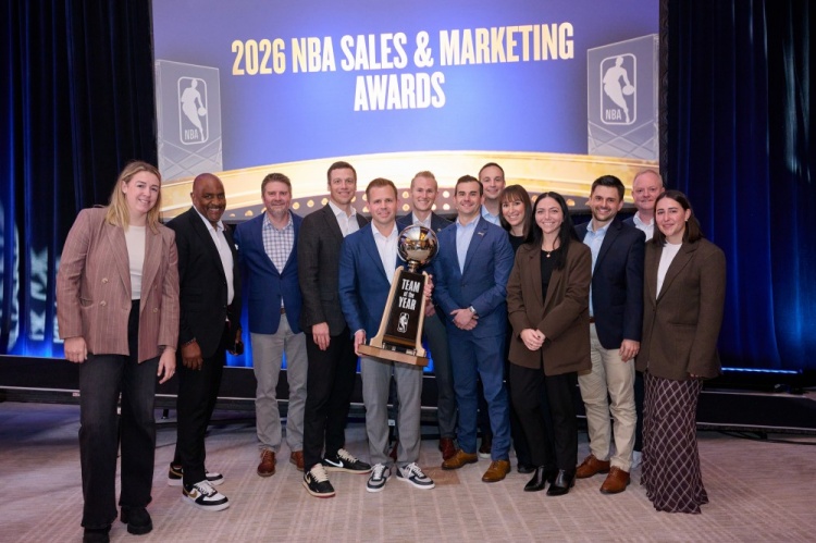 新2体育网址-NBA官方：骑士荣获年度最佳球队奖 在多项营销方面都创下了纪录